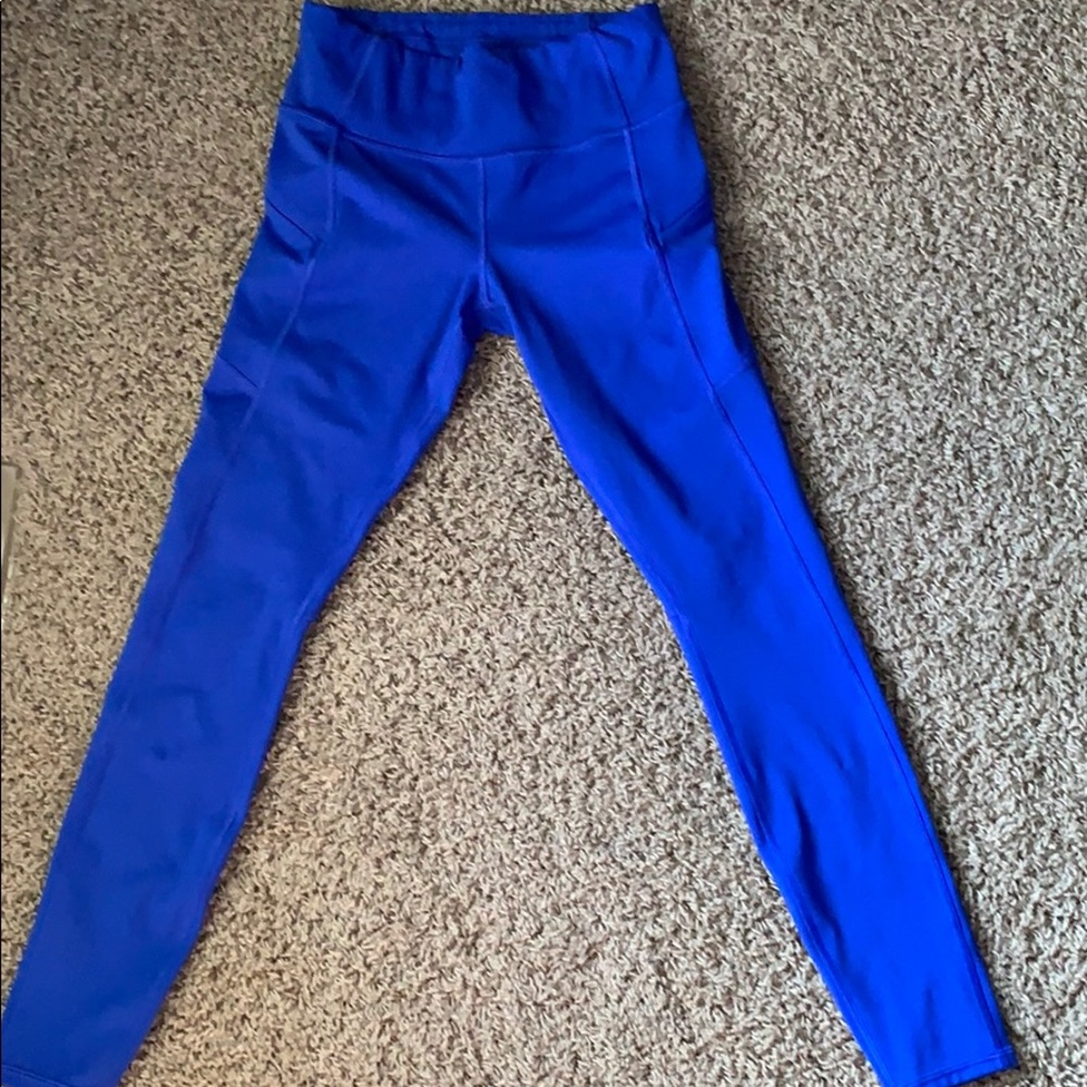 Athleta Contender tight in Powerlift leggings